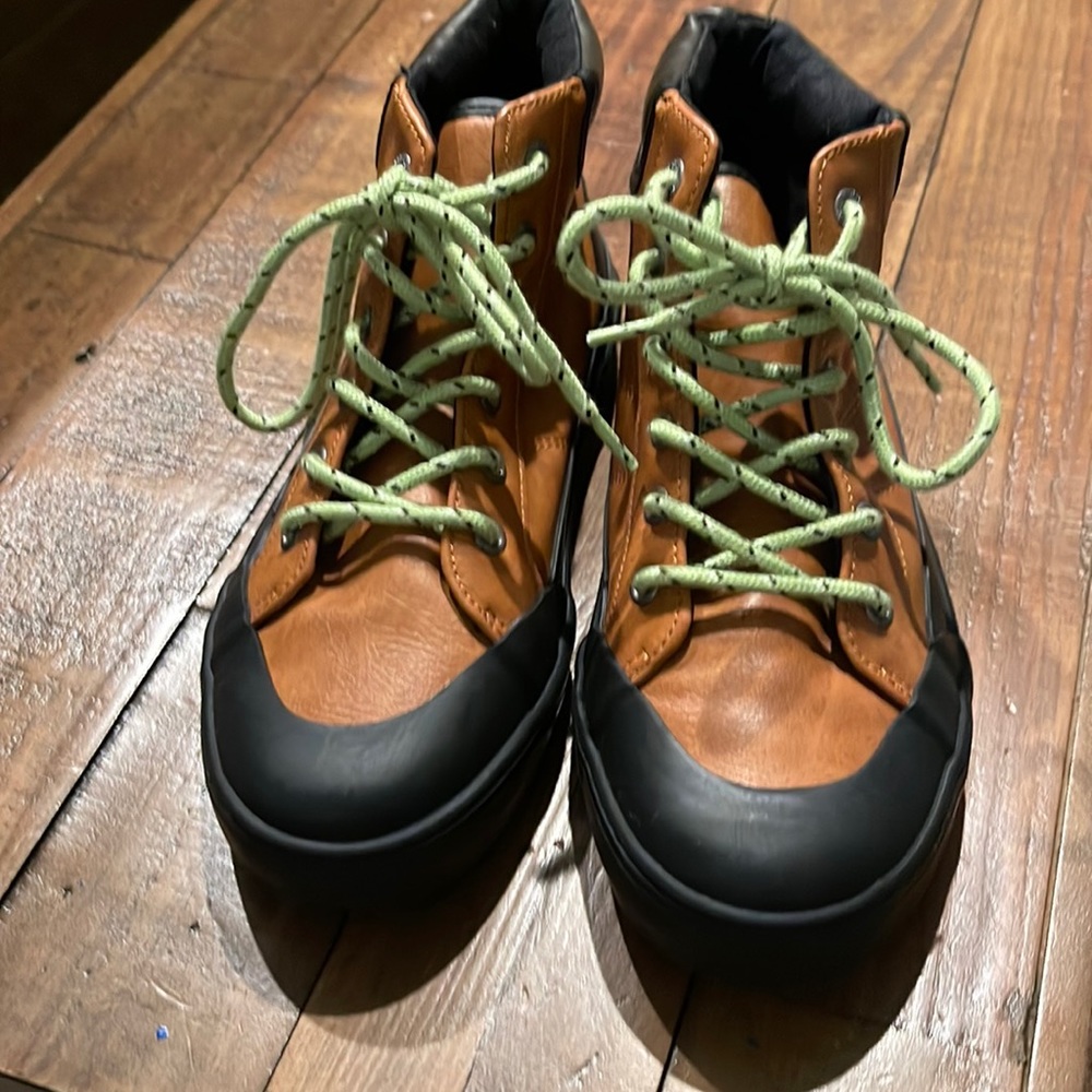 Old Navy Kids Boots - Brown and Black
